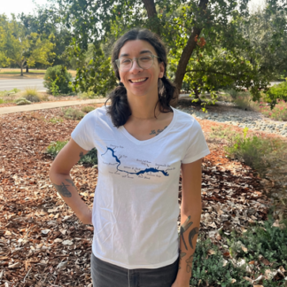 Women's V-Neck Short-Sleeve River Shirt